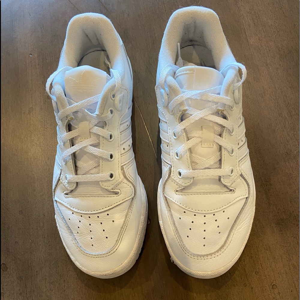 Vintage adidas White Women's Sneakers